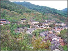 核桃村[雲南省玉龍縣龍蟠鄉核桃村]