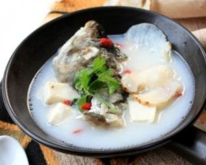 天麻魚頭湯