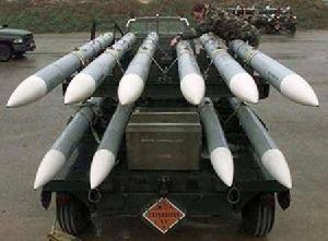 AIM-120中程空對空飛彈