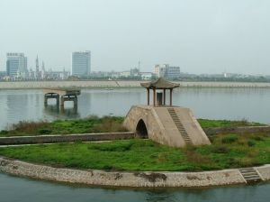 武當山天津橋