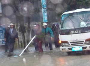 （圖）暴雨