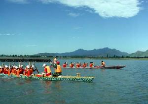 青龍湖水上遊樂園