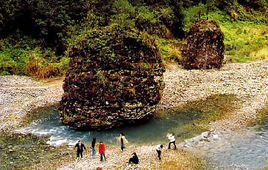 水岩景區