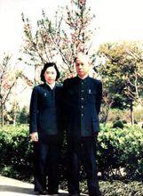 1958年劉少奇和王光美的合影