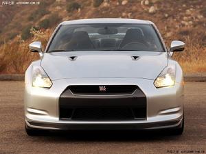 Nissan GT-R R35 PremiumEdition