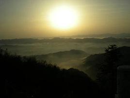 騰雲山