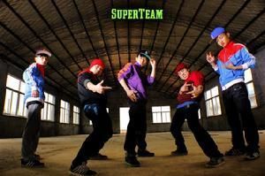 鹹寧ST街舞俱樂部 鹹寧ST街舞俱樂部