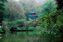 麓山寺下風景