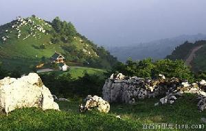 宜昌百里荒大門遠景