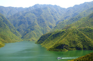 千峽湖美景