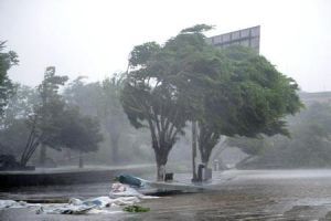 海南颱風