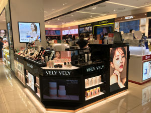 VELY VELY明洞新世界免稅店賣場