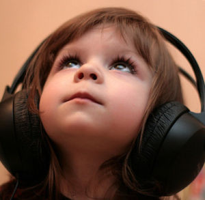 戴耳機聽歌可能神經性耳聾