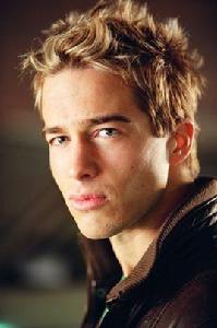 Ryan Carnes