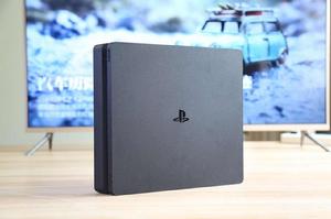 PS4 Slim