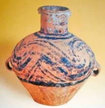 新石器時代水波紋彩陶罐