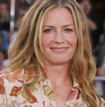 Elisabeth Shue