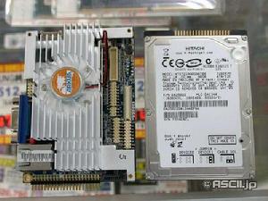 Pico-ITX 與2.5英寸筆記本硬碟比較