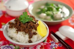 香菇肉燥拌飯