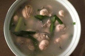 牡蠣韭菜湯