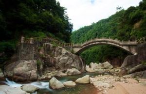 黃山白龍橋