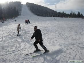 玉泉威虎山滑雪場