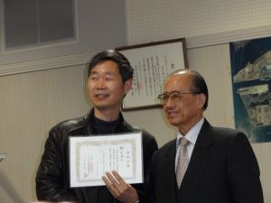 謝玉平同志與中日經濟文化交流協會會長廣田隆一郎先生合影（2）