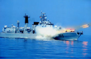 青島號驅逐艦 