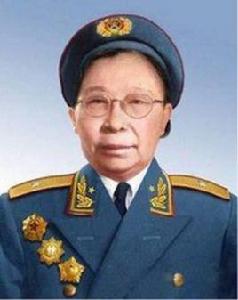 李貞[中國人民解放軍第一位女將軍]