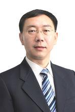 集團董事長 肖厚忠