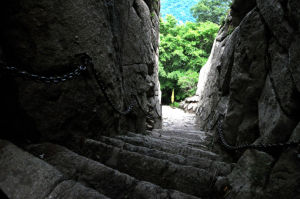 女幾山