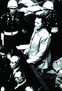 1945年11月21日，納粹二號人物、空軍元帥戈林接受紐倫堡國際軍事法庭審判