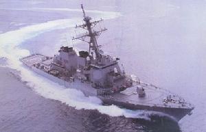 “羅斯”號飛彈驅逐艦