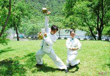 蒙頂山“龍行十八式”茶技