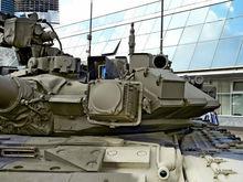 T-90坦克“窗簾”光電干擾系統