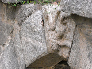 勺山遺址古戰場石橋