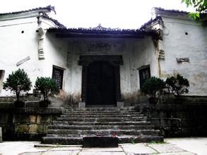 石龍寺[湖北利川市寺廟]