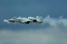 A-10機炮開火