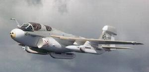 EA-6B電子戰飛機就是有名的軟武器