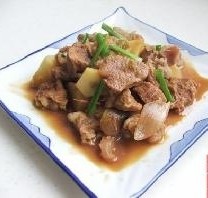 牛肉燉土豆