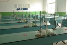 五中化學實驗室