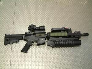 M203榴彈發射器