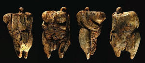 （圖）最古老裸體女性雕像