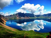 長白山：關東第一山