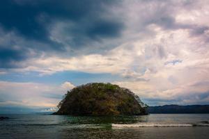 托爾圖加島[海地島嶼]