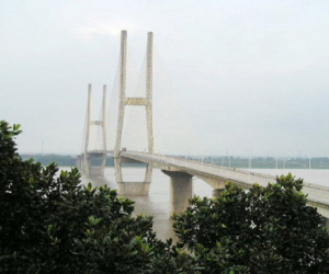 銅陵長江公路大橋
