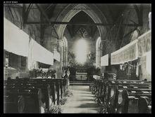 1902年石厝教堂內景