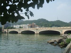 觀漪橋