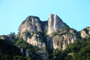 東蒙山