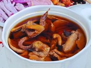 北芪杞子燉老鴿 北芪杞子燉老鴿